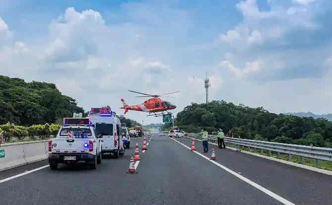 长汀高速公路汽车救援案例